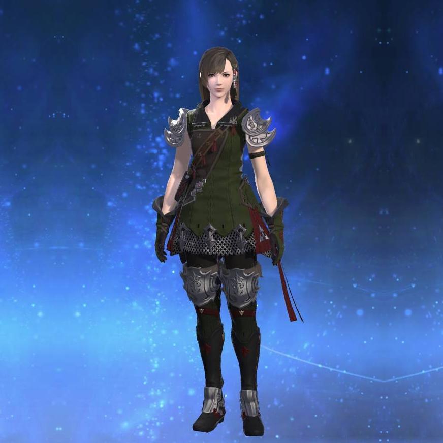 Brightlinen Tabard of Maiming's gearset image female.