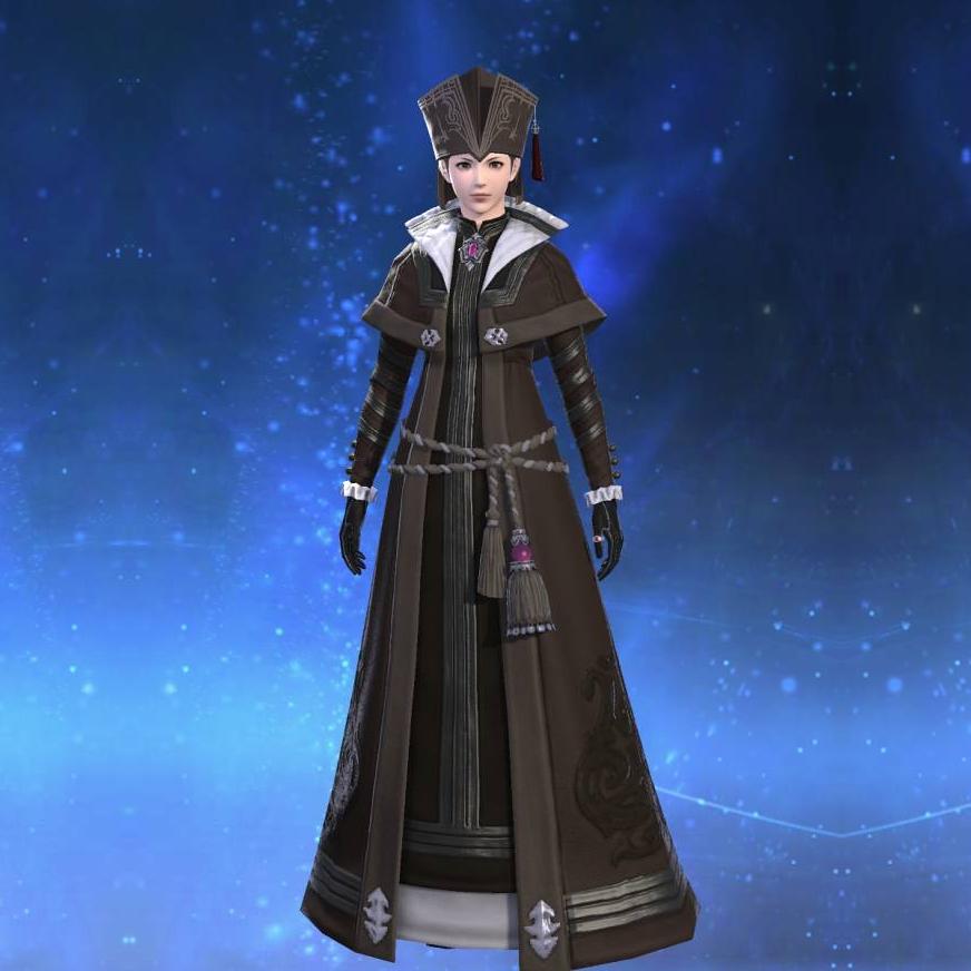 Lakeland Robe of Healing's gearset image female.