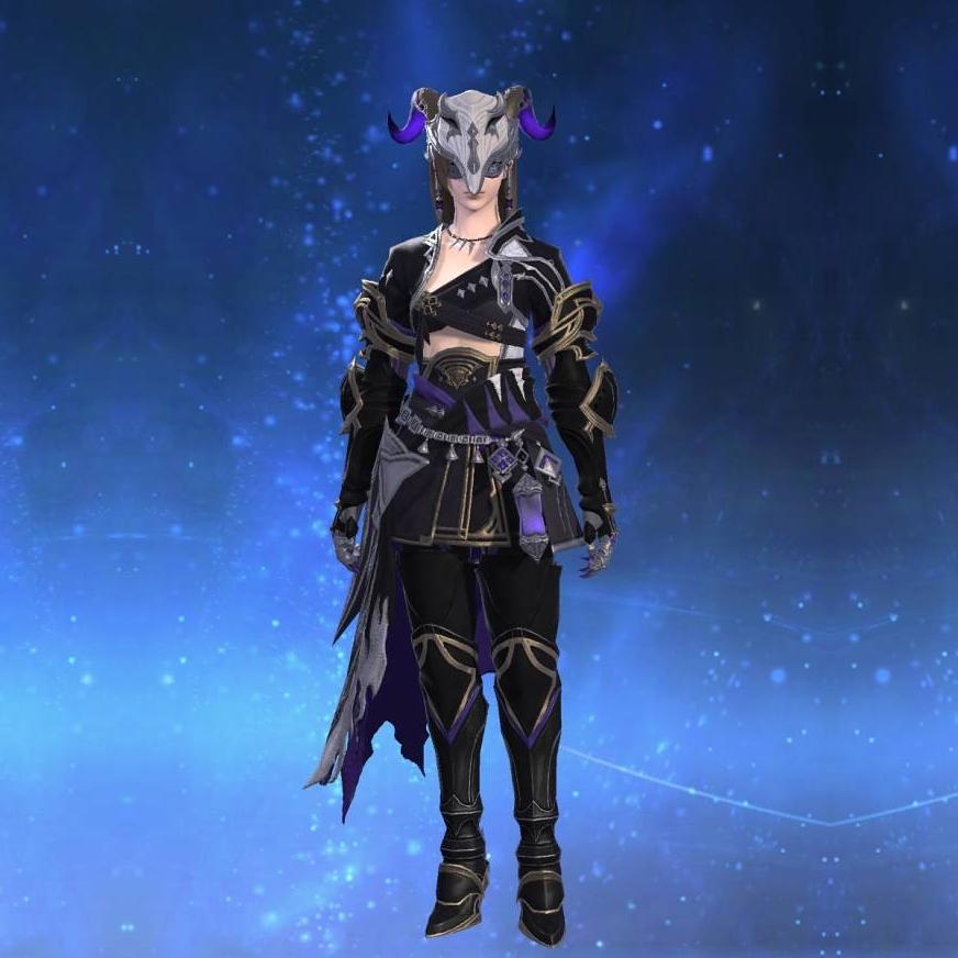 マヌシャ・ヒーラーアタイア's gearset image female.